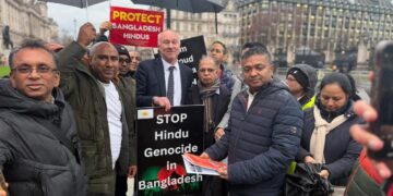 বাংলাদেশে সংখ্যালঘু নির্যাতনের প্রতিবাদে লন্ডনে বিক্ষোভ ব্রিটিশ এমপিদের সমর্থন