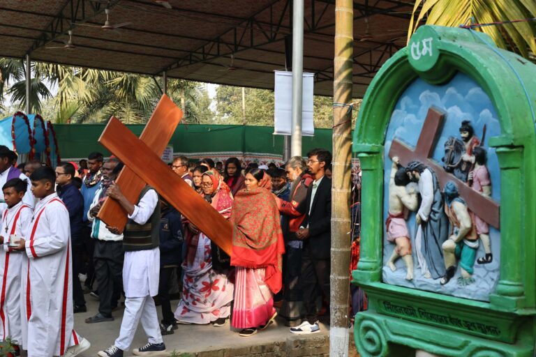 তীর্থযাত্রা ঘিরে নিরাপত্তা শঙ্কায় বাংলাদেশের খ্রিষ্টান সম্প্রদায়