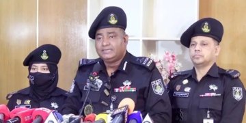 জামিননামা ছাড়াই অসাধু কারারক্ষীদের সহায়তায় হত্যা মামলার ৩ আসামি মুক্ত হন: র্যাব