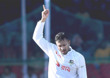 ইজ্জত রক্ষায় সাকিবকে পাকিস্তানের বিরুদ্ধে মুখোমুখি করাতে চেষ্টা করছে বিসিবি