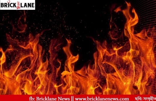 নির্বাচনের পরেই সাতক্ষীরায় সাংবাদিকের বাড়িতে আগুন