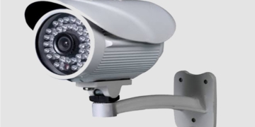 কুষ্টিয়ায় চুরি হয়ে গেল ভোটকেন্দ্রের চুরি ঠেকানোর সিসি ক্যামেরা