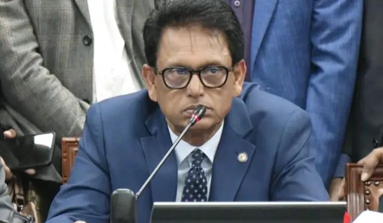 পুনঃভর্তি ফি নিলে শিক্ষাপ্রতিষ্ঠানের বিরুদ্ধে ব্যবস্থা নেবার হুশিয়ারি শিক্ষামন্ত্রীর