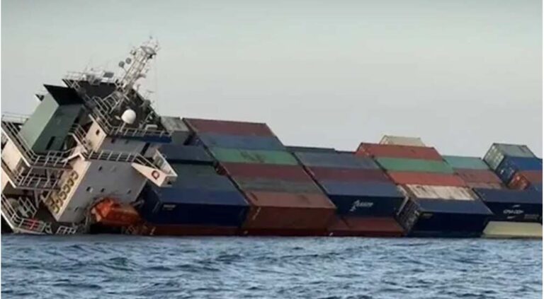 থাইল্যান্ড উপকূলে জাহাজ ডুবি, উদ্ধার ১৬ বাংলাদেশি নাবিক