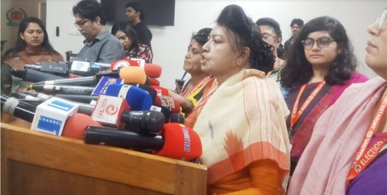 জামায়াত আমিরের প্রার্থিতা বাতিলের দাবিতে ১১ নারী সংগঠন ইসিতে