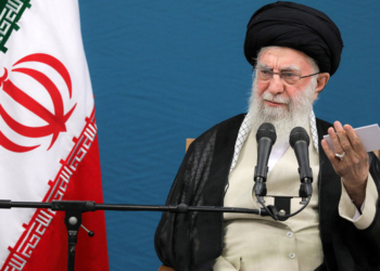 ইসলামিক রিপাবলিককে ট্রাম্প নিশ্চিহ্ন করতে পারবেন না : খামেনি