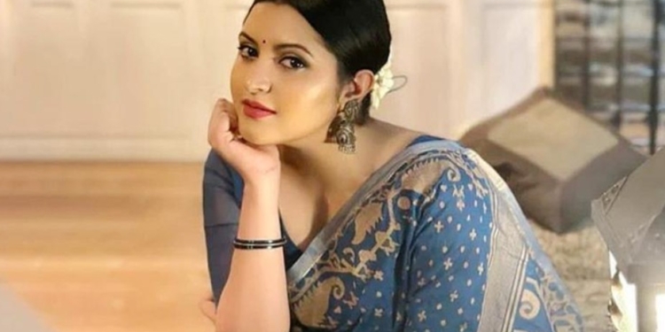 আলচিত আবেদনময়ী চিত্রনায়িকা পরীমনিকে হত্যার হুমকি!