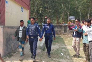শেরপুরে ছিনতাই হওয়া ব্যালট পেপার উদ্ধার, ধানের শীষের সিল