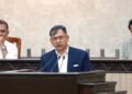 চেইন অব কমান্ড ভাঙলে পুলিশ সদস্যের বিরুদ্ধে ব্যবস্থা: স্বরাষ্ট্রমন্ত্রী 5 চেইন অব কমান্ড ভাঙলে পুলিশ সদস্যের বিরুদ্ধে ব্যবস্থা: স্বরাষ্ট্রমন্ত্রী