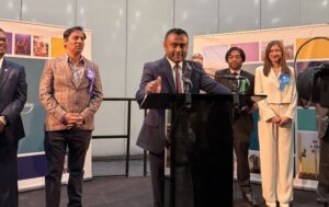 নিউহ্যামের নির্বাহী মেয়র নির্বাচিত হলেন ফরহাদ