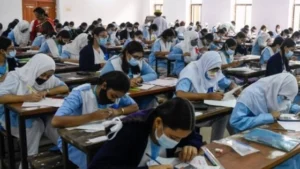 দিনাজপুরে ভুল প্রশ্নপত্রে এসএসসি পরীক্ষা