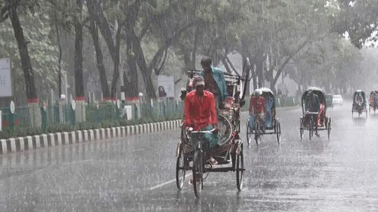 ঢাকাসহ ১৪ জেলায় বজ্রবৃষ্টির শঙ্কা