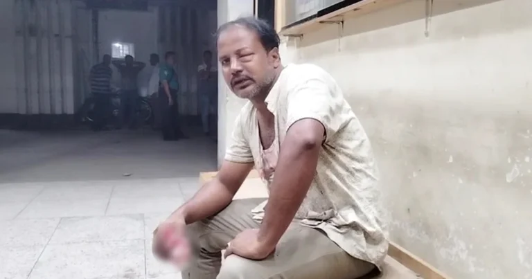 থানায় স্বেচ্ছাসেবক দল নেতাকে ‘পেটানোর’ ঘটনায় ৫ পুলিশ সদস্য প্রত্যাহার