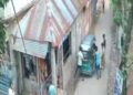 নোয়াখালীতে প্রকাশ্যে যুবককে গুলি