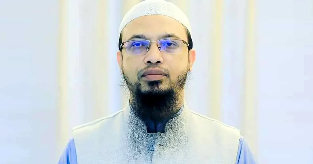 ‘অনর্থক এক খেলার পেছনে চলছে গোটা পৃথিবীর সম্মিলিত উন্মাদনা’ : দাবি আহমাদুল্লাহর