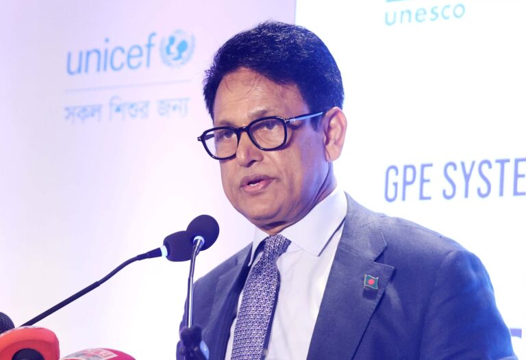 শিক্ষকদের রাজনীতিতে ‘না’ বললেন শিক্ষামন্ত্রী