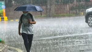 ৫ দিন দেশজুড়ে বৃষ্টির পূর্বাভাস, কোথাও কোথাও অতি ভারী বর্ষণের সম্ভাবনা