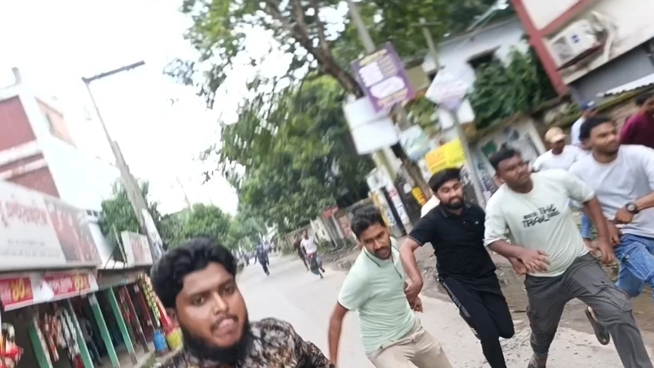 মাগুরায় ছাত্রদলের ধাওয়ায় থানায় আশ্রয় নিল শিবির নেতাকর্মীরা