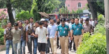 হত্যার পর গোসল করে খেজুর খায় দুই আসামি