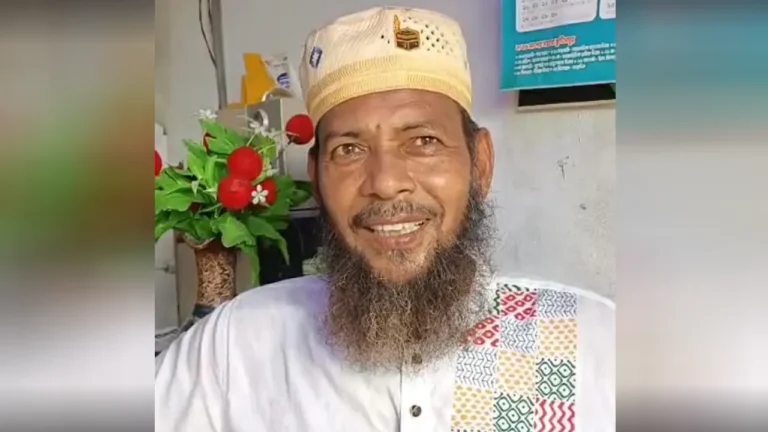 ৫৪ বছর বয়সে এসএসসি পাস করে দৃষ্টান্ত গড়লেন নাটোরের আলী আকবর
