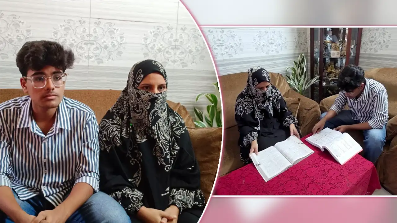 অদম্য ইচ্ছাশক্তির জয়: রাজশাহীতে ছেলের সঙ্গে এসএসসি-তে জিপিএ-৫ পেলেন মা