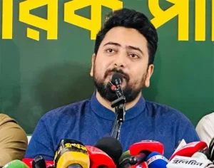 স্বরাষ্ট্রমন্ত্রীকে সরিয়ে আইনশৃঙ্খলা রক্ষার দাবি নাহিদ ইসলামের