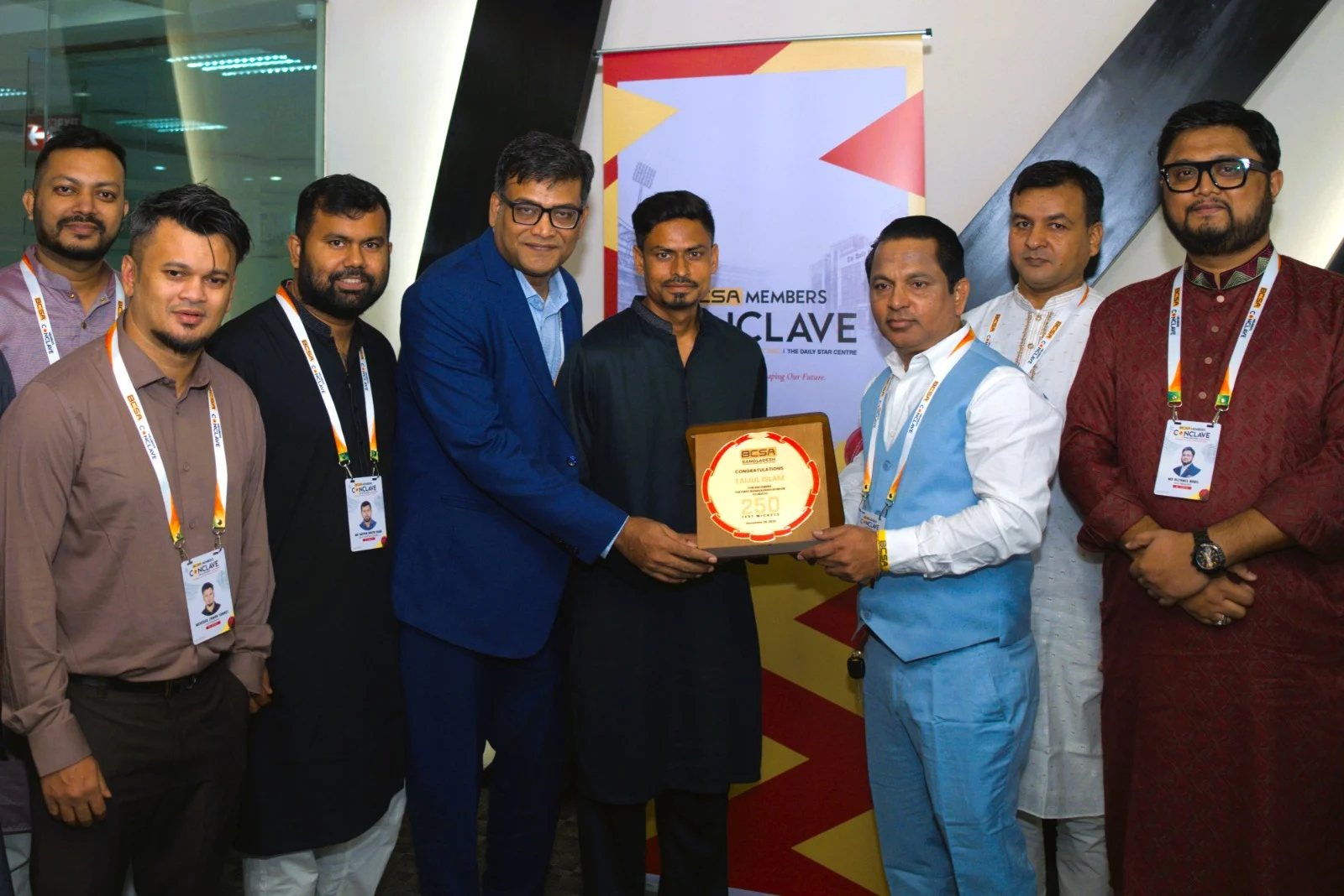 টেস্ট ক্রিকেটে অনন্য উচ্চতায় তাইজুল, পেলেন বিসিএসএ-র সম্মাননা