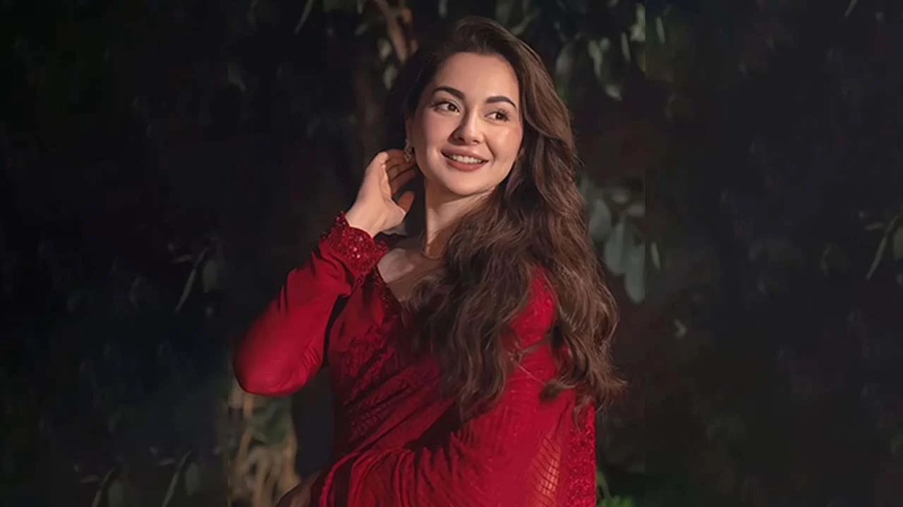 অভিনয়ের গণ্ডি পেরিয়ে সংগীতে হানিয়া আমির, গানে চমক রাখি সাওয়ান্তের