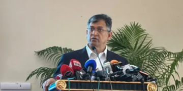 আওয়ামী দোসরদের আটক করলে পুলিশকে পুরস্কৃত করা হবে: স্বরাষ্ট্রমন্ত্রী