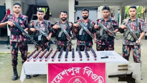 চুয়াডাঙ্গার সীমান্তে বিজিবির অভিযানে পিস্তল ও মাদক উদ্ধার