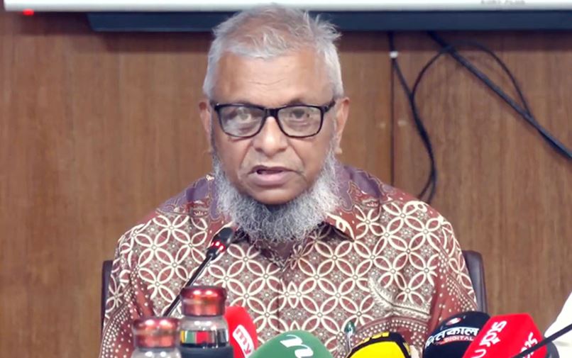 বাংলাদেশ থেকে ১০ হাজার শ্রমিক নেবে মালয়েশিয়া: শ্রমমন্ত্রী
