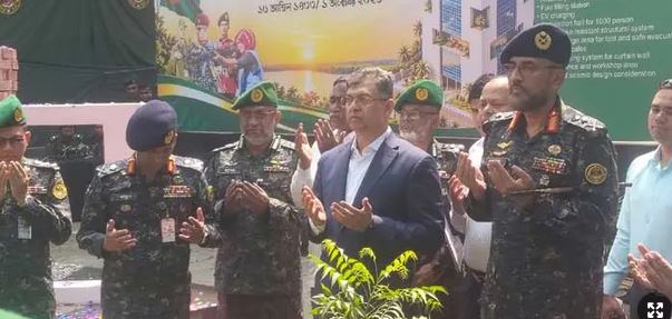 ডিসেম্বরে কোনো অপশক্তি অস্থিরতা করতে পারবে না: স্বরাষ্ট্রমন্ত্রী